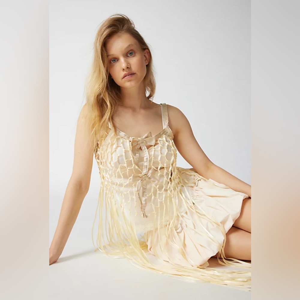 Urban Outfitters Ribbon Bow Fringe Top Cream Macrame Woven Festival Rave Party